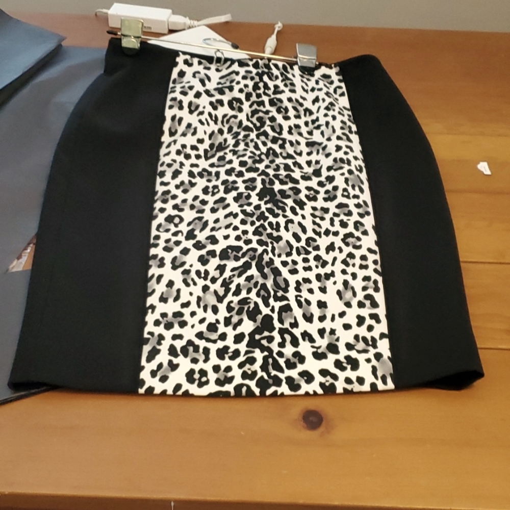 White and black pencil skirt